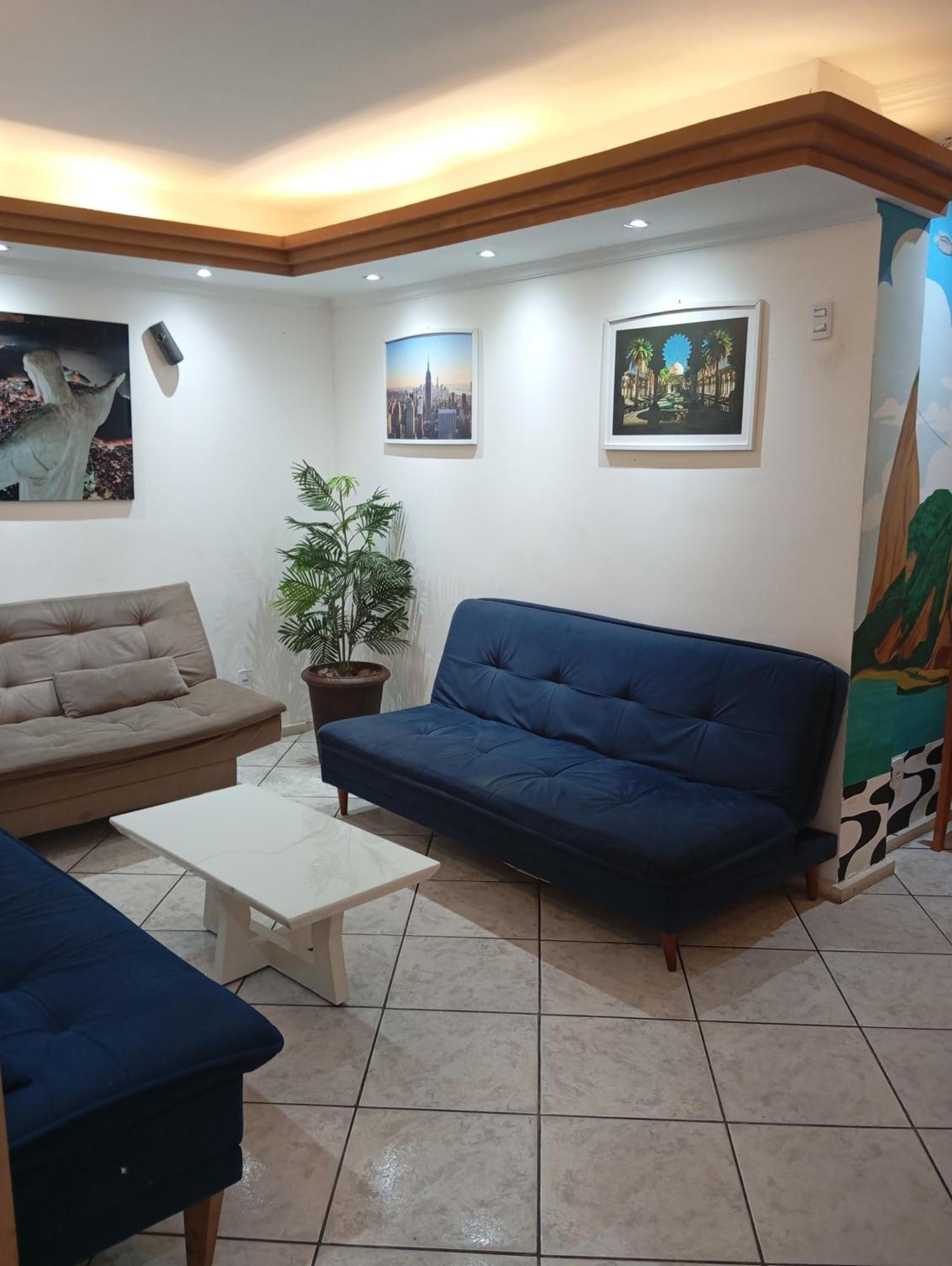 Em Copa Hostal